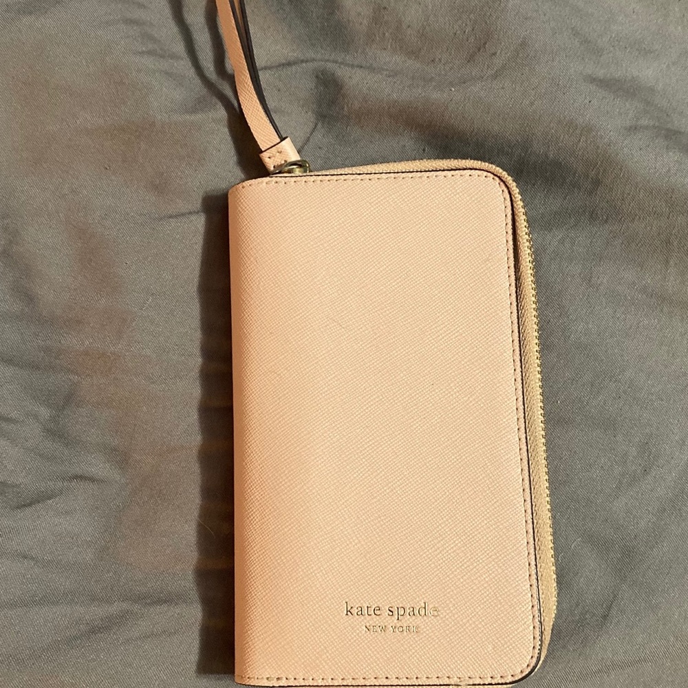 Kate spade iPhone X/XS wristlet